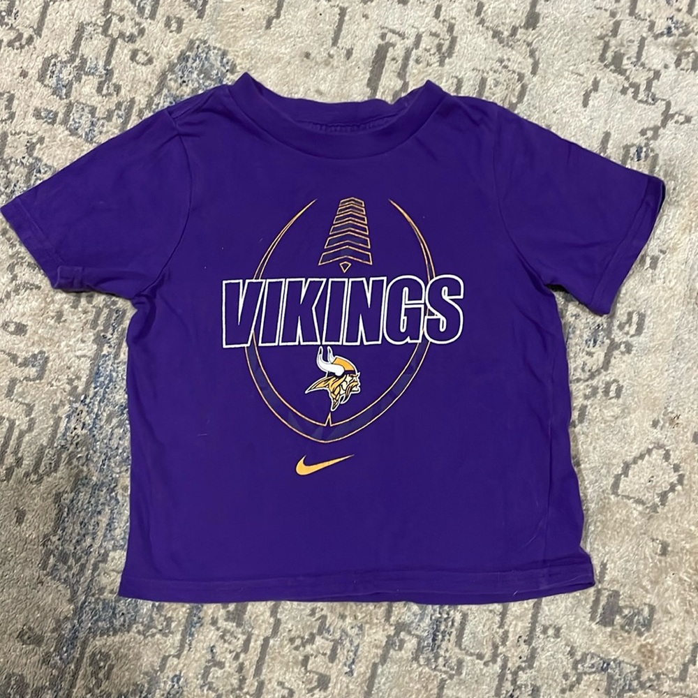 Purple Nike Minnesota Vikings 2T t-shirt